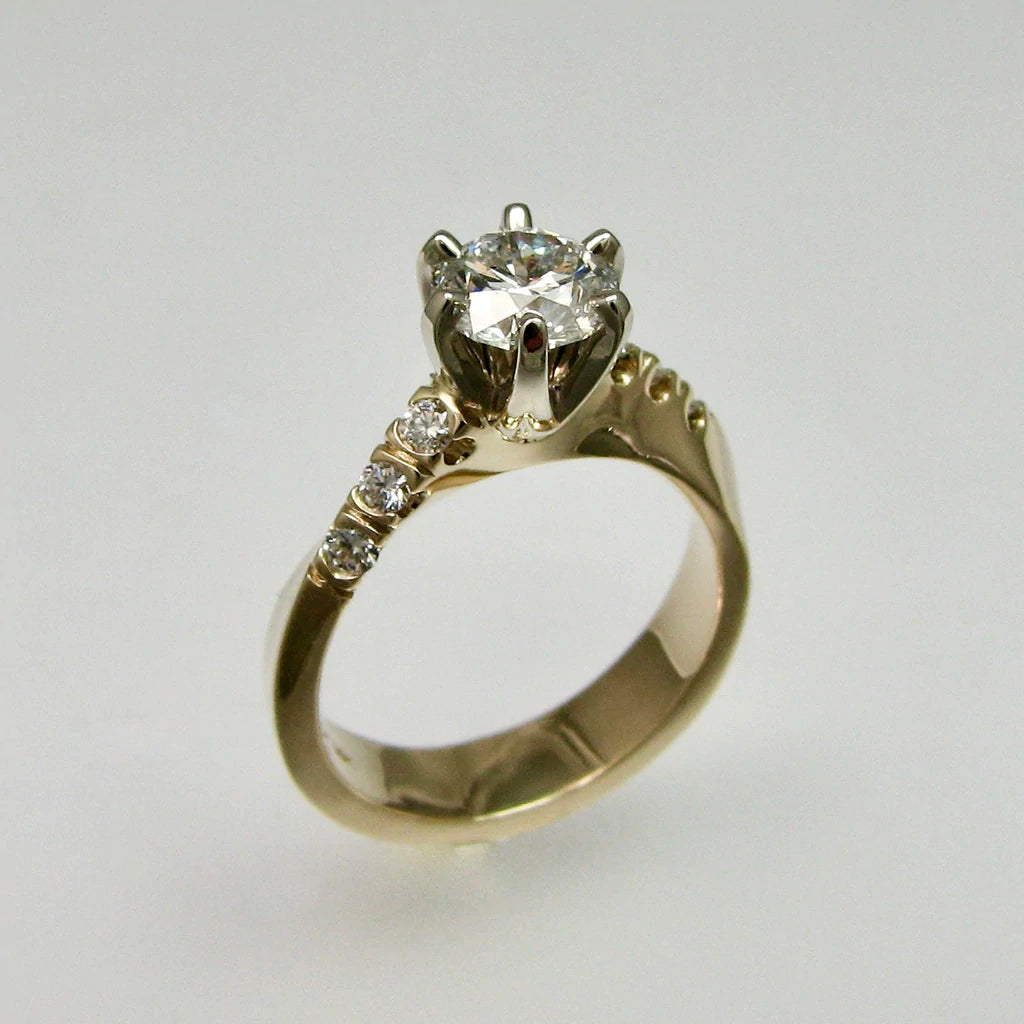Möbius Solstice Solitaire with French Set Möbius Wedding Ring