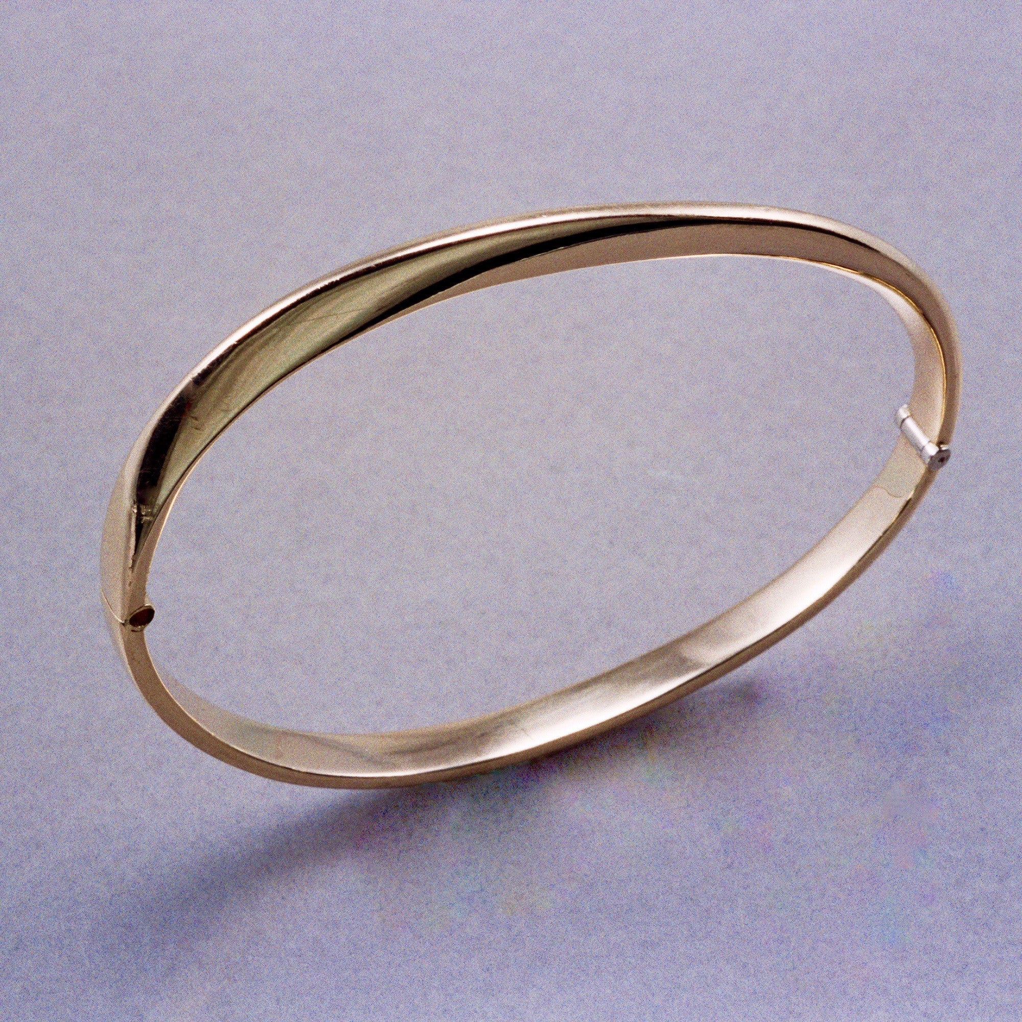 Möbius Bracelet,Mobius Ring, Mobius Twist, Mobius Jewelry, Mobius Rings,Mobius Pendants, Mobius Necklace, Mobius Infinity, Moebius, Mobius Jewelry Design, Mobius Strip, Mobius Form, Mobius Loop, Mobius Circle