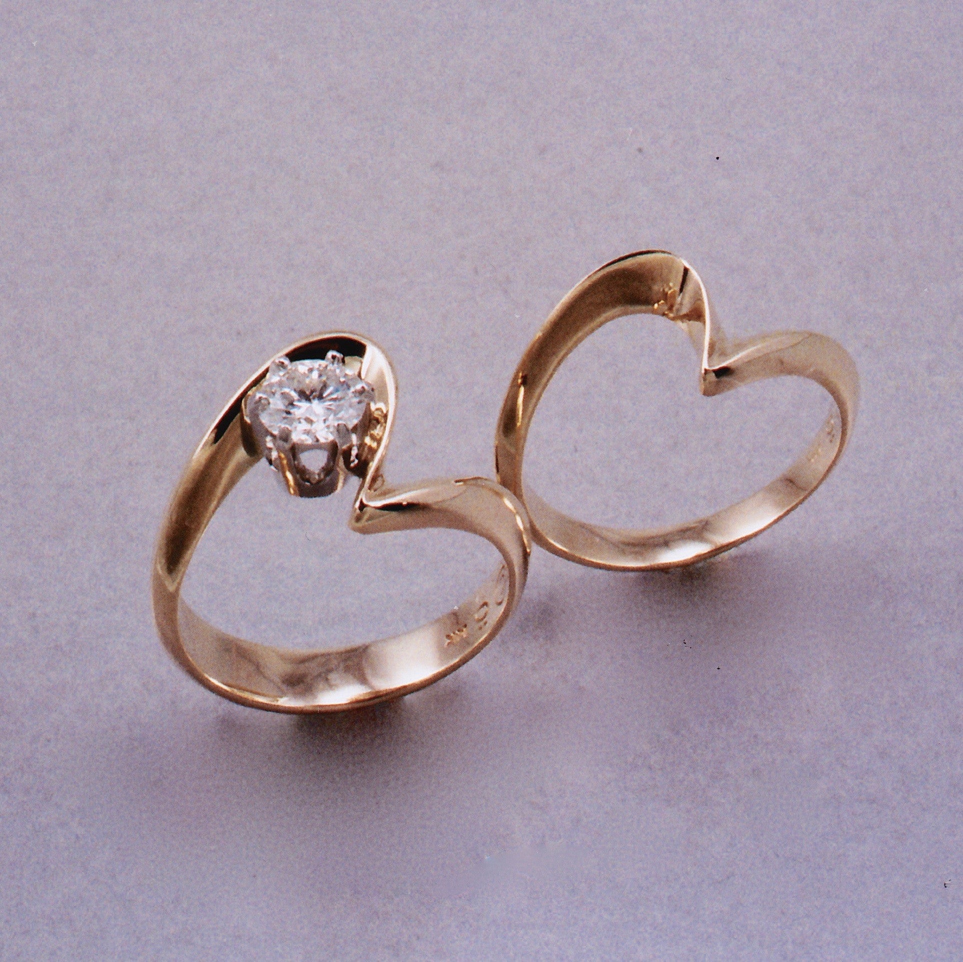 Moiré 1 and 2 Wedding Set (2 Rings)