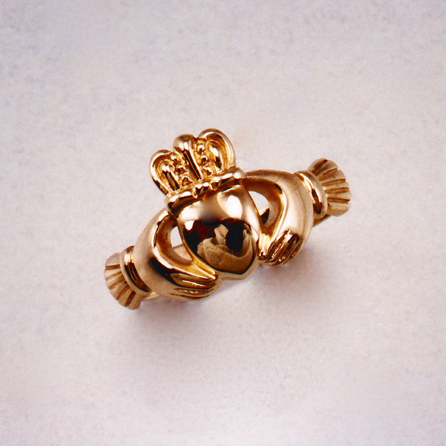 Celtic Claddagh Ring,Outlander Jewelry, Celtic Ring, Celtic Knot Ring, Celtic Designs, Celtic forms, Celtic Jewelry, Celtic Torc, Celtic Torque, Celtic Designs, Celtic Jewelery, Celtic Wedding Ring, Celtic Trinity Knot, Celtic Symbols, Celtic Crosses, Celtic Waterhorse, Celtic Pendants, Celtic Necklaces 