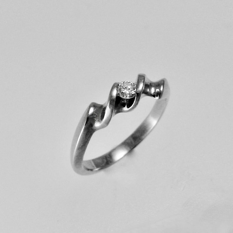 Ayre Torc Ring