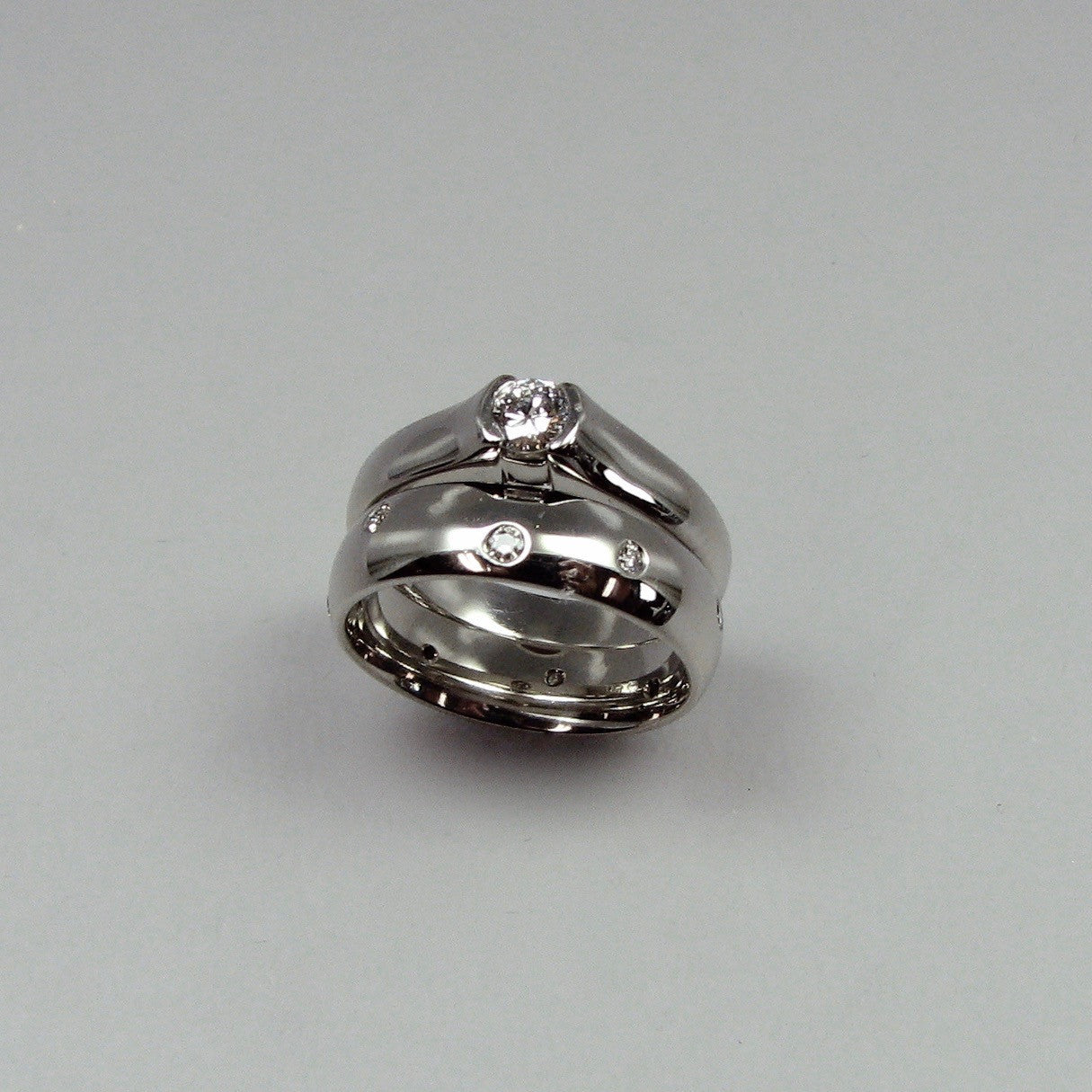 Omega 3 Ring wedding set