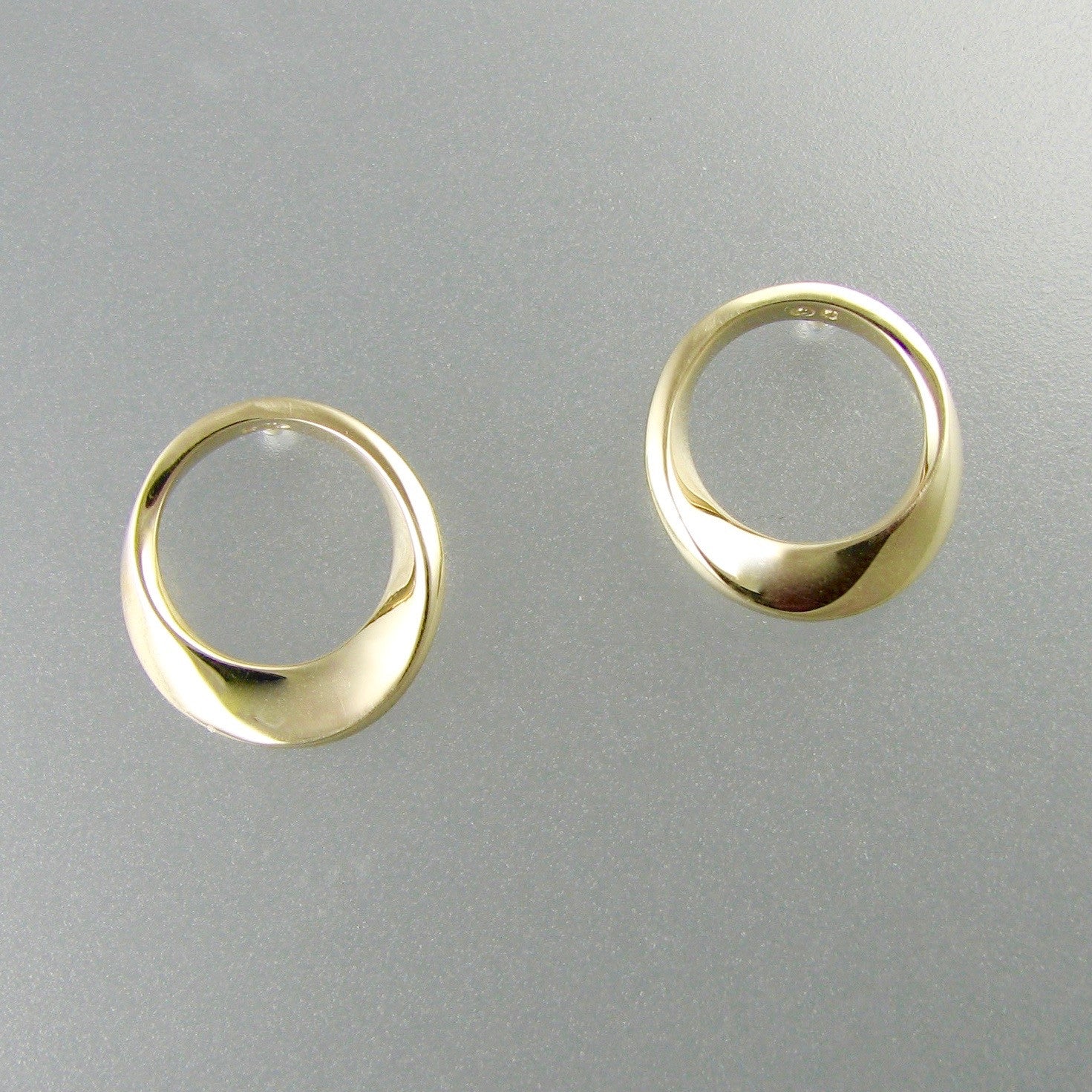 Mobius Earrings,Mobius Ring, Mobius Twist, Mobius Jewelry, Mobius Rings,Mobius Pendants, Mobius Necklace, Mobius Infinity, Moebius, Mobius Jewelry Design, Mobius Strip, Mobius Form, Mobius Loop, Mobius Circle