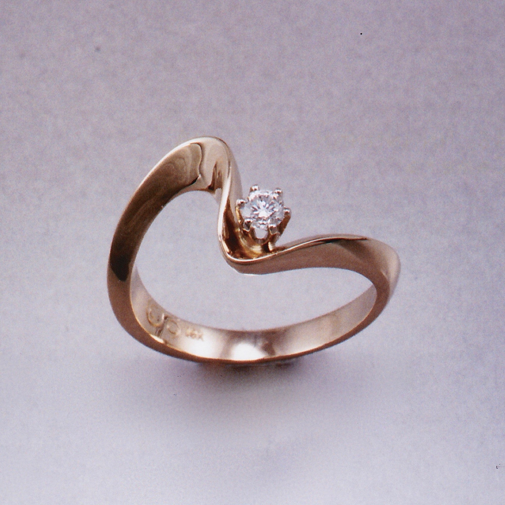 Moiré 3 and 4 Wedding Set (2 Rings)