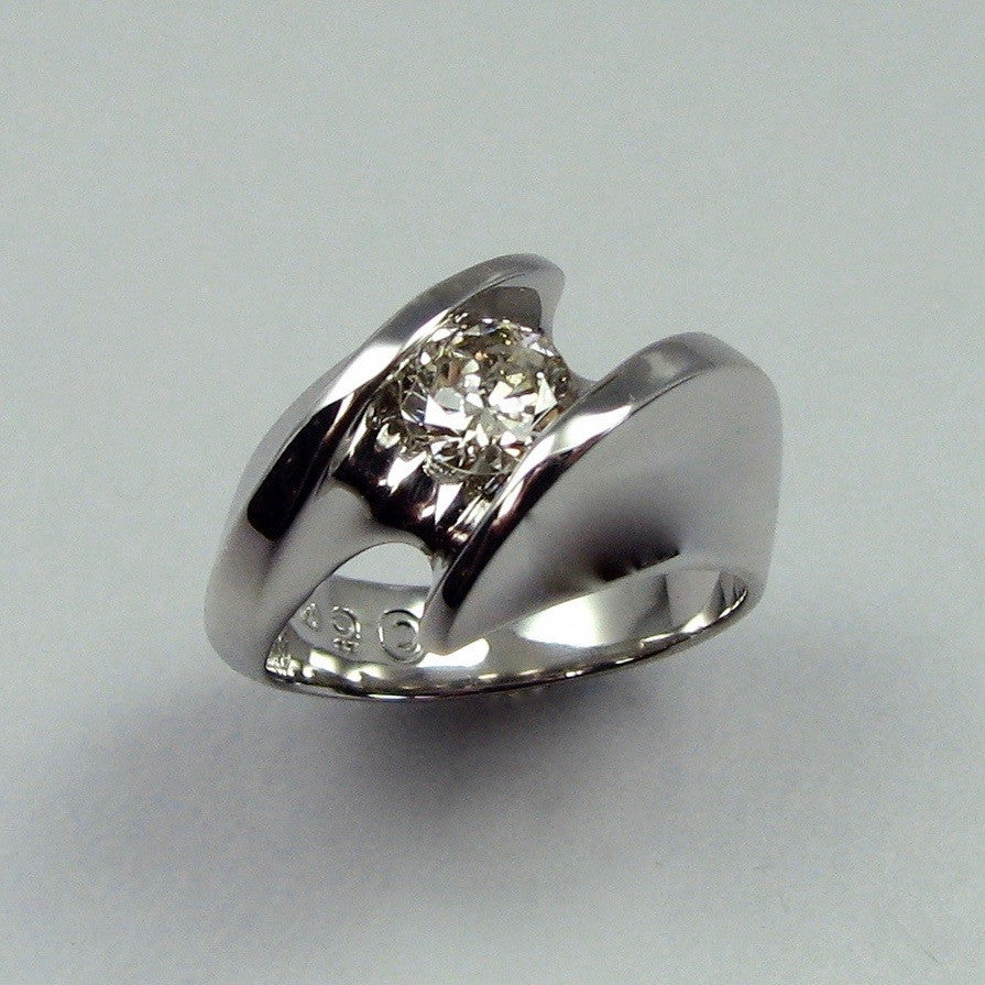 Deep Wave Ring
